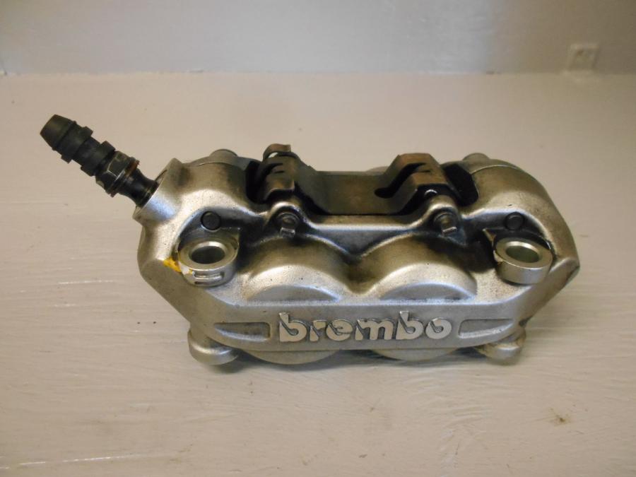 Framsidan på Bromsok från en KTM 690 SM -2007 motorcykel.