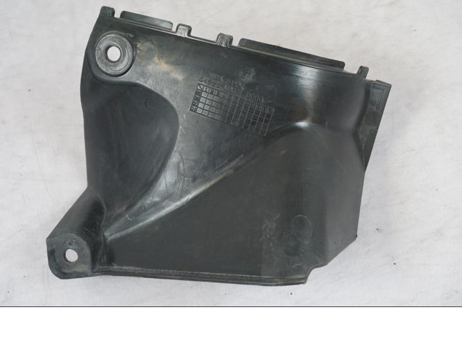 Vänster sida på Instrumentkåpa från en Honda CBR 1100 XX -1999 motorcykel.