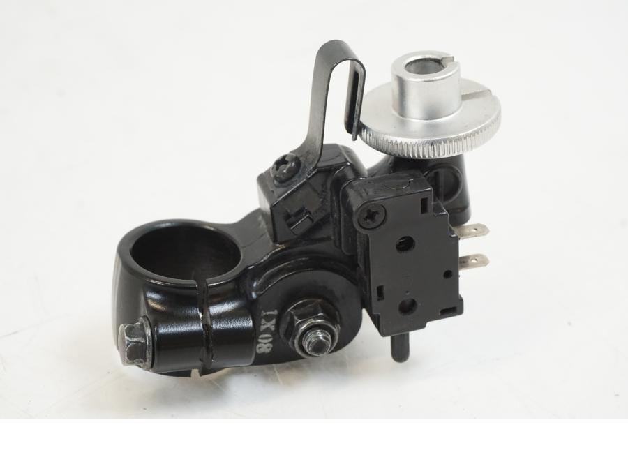 Baksidan på Kopplingsklo från en Yamaha YZF R7 -2022 motorcykel.