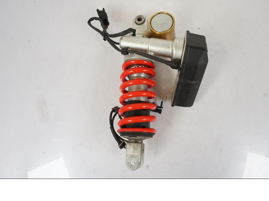 Höger sida på Stötdämpare ESA från en BMW S 1000 XR -2019 motorcykel.