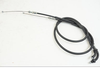 Framsidan på Gasvajer från en Honda CB 650 F Hornet -2017 motorcykel.