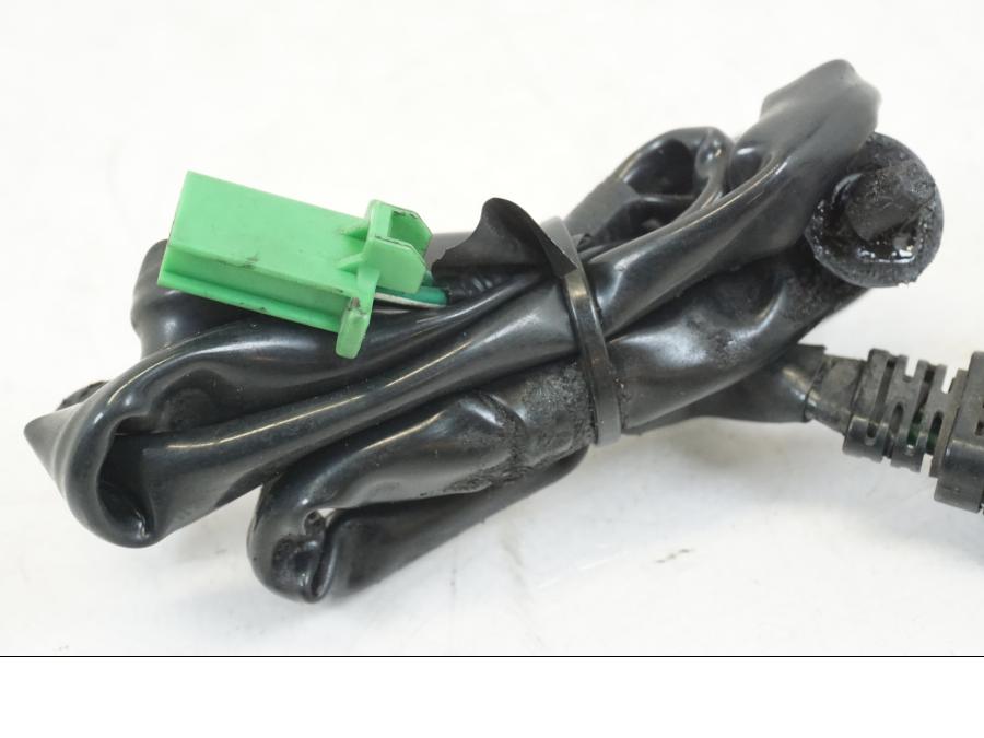 Vänster sida på Sidostödsbrytare från en Honda CB 600 F -2008 motorcykel.