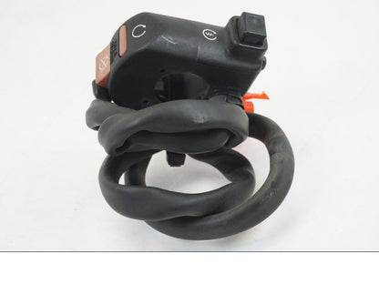 Vänster sida på Styrelreglage från en Honda XL 1000 V -1999 motorcykel.