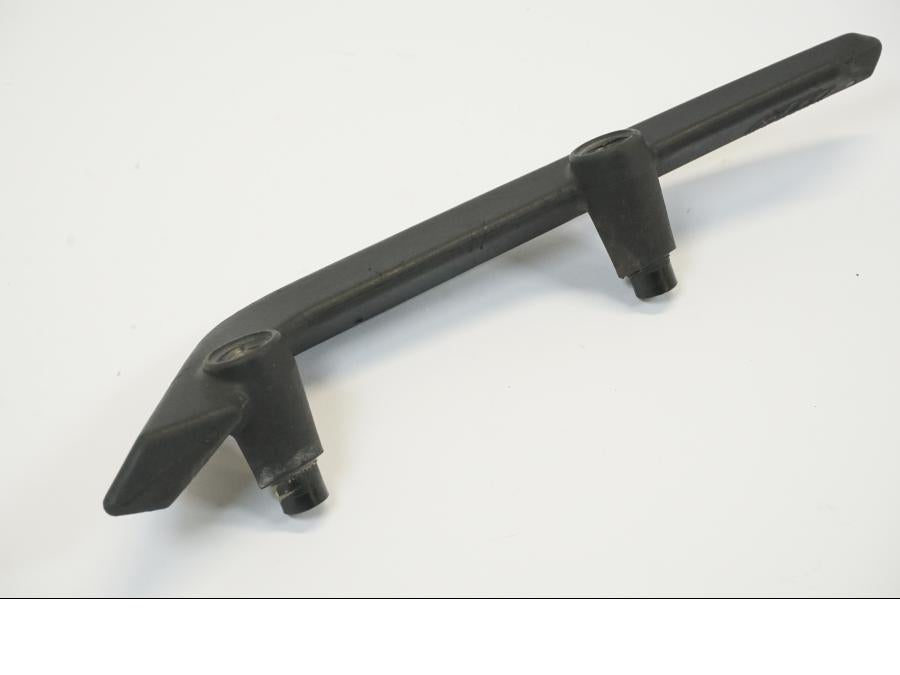 Höger sida på Passagerarhandtag från en KTM 690 Duke -2008 motorcykel.