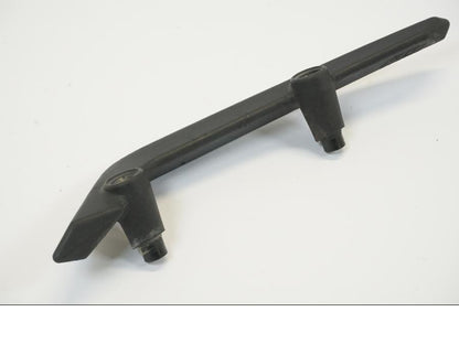 Höger sida på Passagerarhandtag från en KTM 690 Duke -2008 motorcykel.