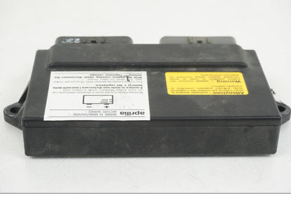 Vänster sida på CDI / ECU från en Aprilia RS 250 -1998 motorcykel.