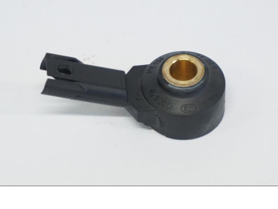 Framsidan på Ping sensor från en BMW R 1250 GS -2022 motorcykel.