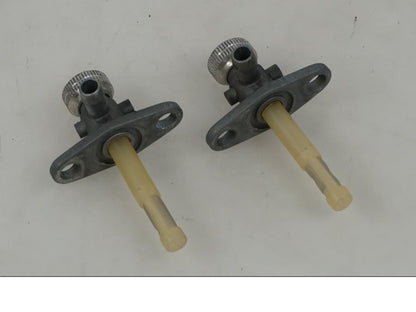 Framsidan på Bensinkran från en KTM 1290 Super Duke -2016 motorcykel.