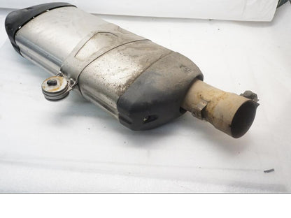 Baksidan på Ljuddämpare från en BMW R 1200 GSA -2017 motorcykel.