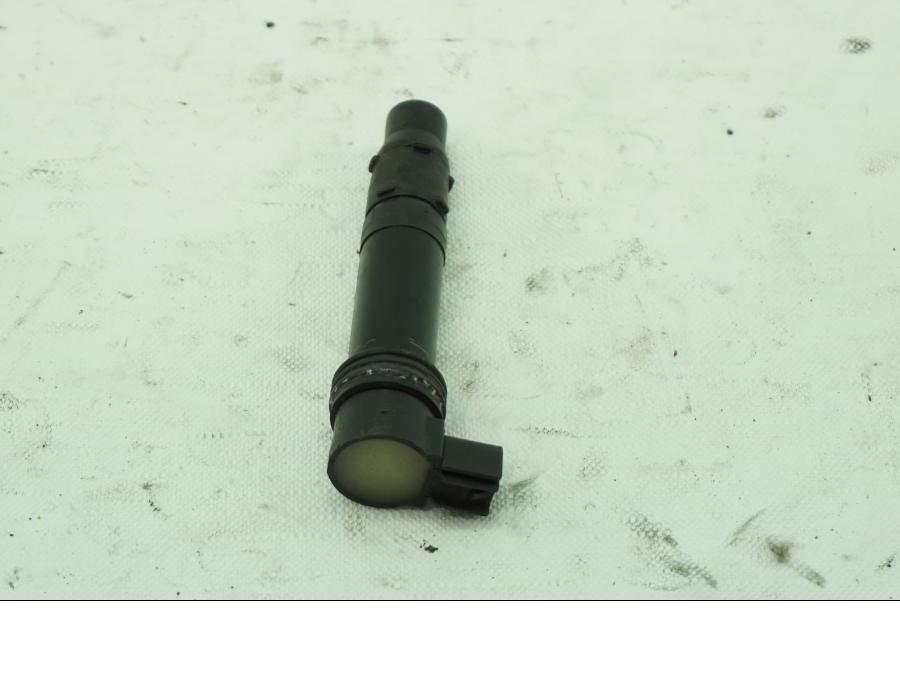 Baksidan på Tändspole från en Kawasaki ZX-6R -2004 motorcykel.