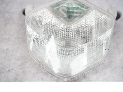 Baksidan på Baklampa från en Kawasaki ZX-10R -2008 motorcykel.