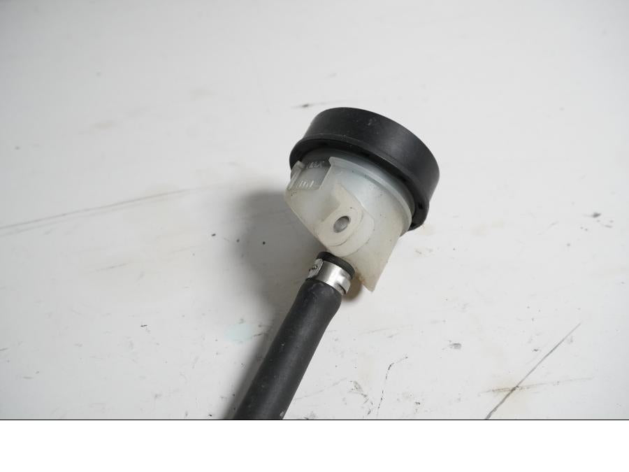 Höger sida på Bromshuvudcylinder från en BMW S 1000 RR -2014 motorcykel.