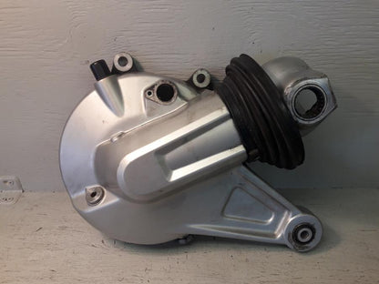 Framsidan på Slutväxel från en BMW R 1150 R -2004 motorcykel.