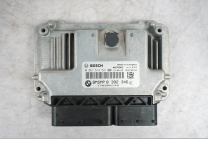 Framsidan på Styrbox Motronic från en BMW S 1000 XR -2019 motorcykel.