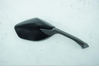 Baksidan på Backspegel från en Ducati Multistrada 1260 -2018 motorcykel.