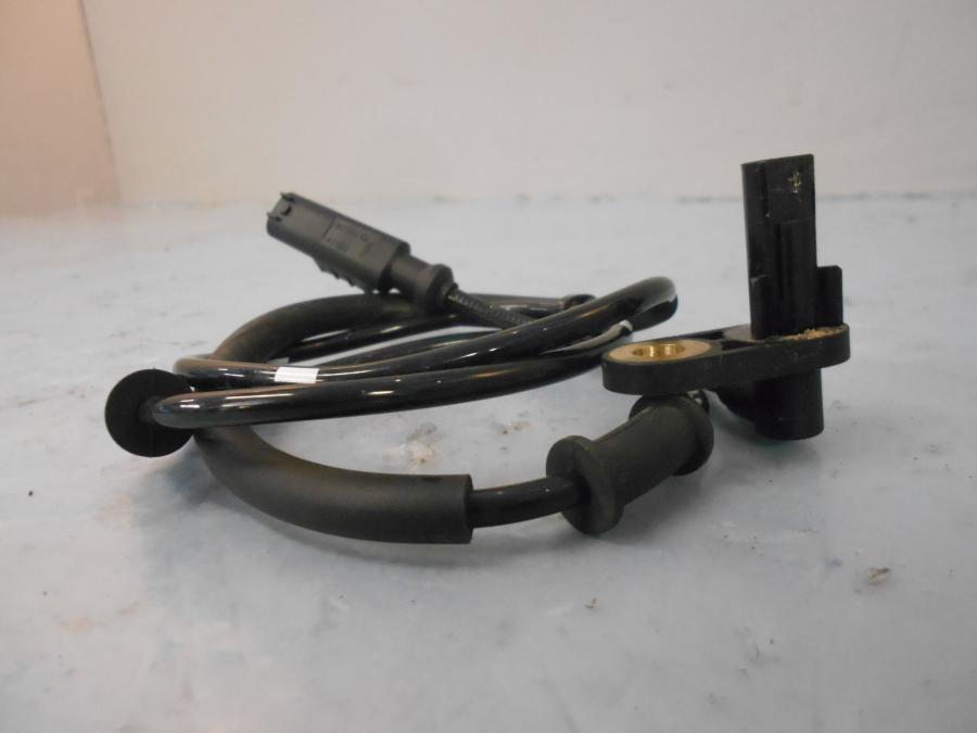 Framsidan på ABS givare från en Kawasaki Z 1000 -2019 motorcykel.