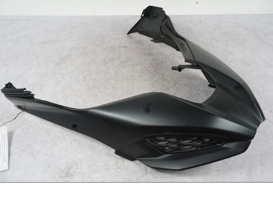 Framsidan på Frontkåpa från en Ducati Multistrada V4 -2024 motorcykel.