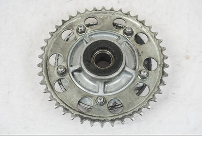 Höger sida på Drevfäste från en Suzuki GSX-R 750 -2001 motorcykel.