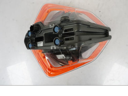 Extrabild1 på Strålkastare från en KTM 1290 Super Duke -2019 motorcykel.