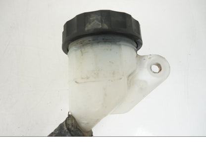 Snett uppifrån på Bromshuvudcylinder från en Honda XL 1000 V -2008 motorcykel.