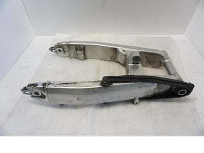 Vänster sida på Sving från en Honda CBR 1100 XX -1998 motorcykel.