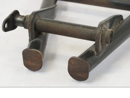 Extrabild5 på Centralstöd från en Honda NT 700 -2008 motorcykel.