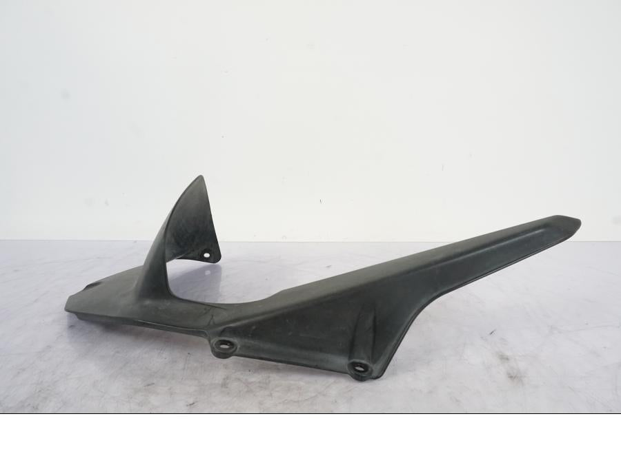 Baksidan på Svingskärm från en Kawasaki ER-6F -2010 motorcykel.