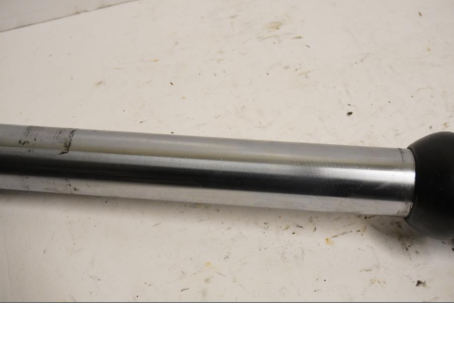 Vänster sida på Gaffelben från en BMW K 75 -1986 motorcykel.