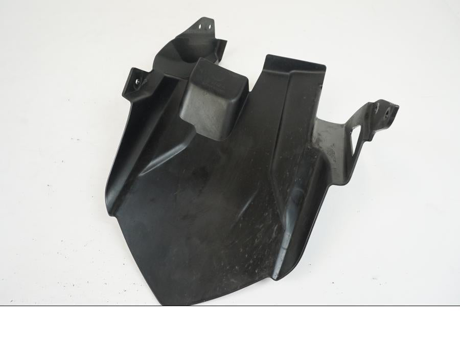 Baksidan på Svingskärm från en Kawasaki Z 1000 -2017 motorcykel.