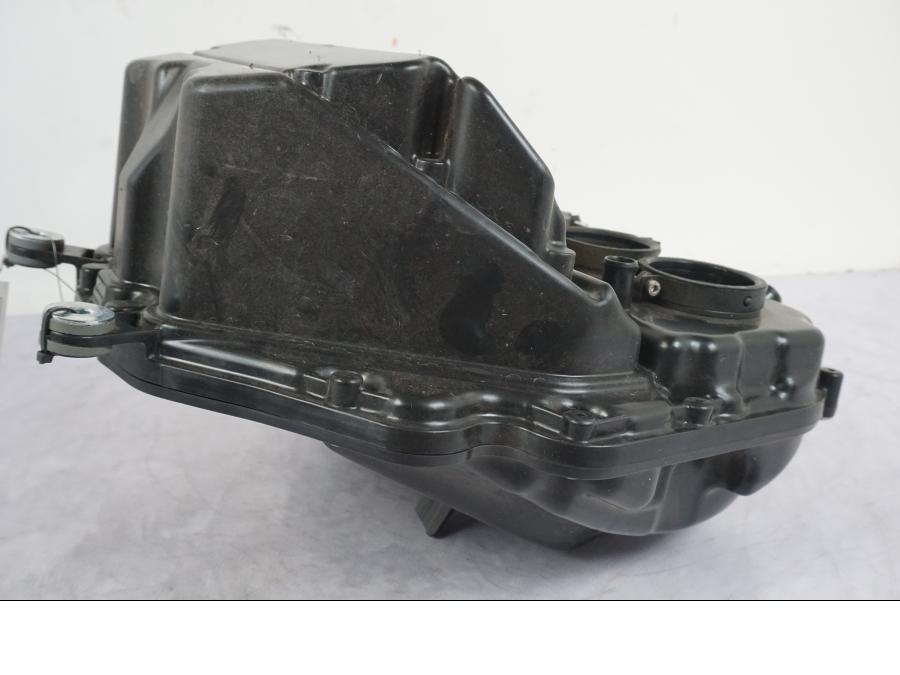 Extrabild4 på Luftburk från en Kawasaki Z 900 -2019 motorcykel.