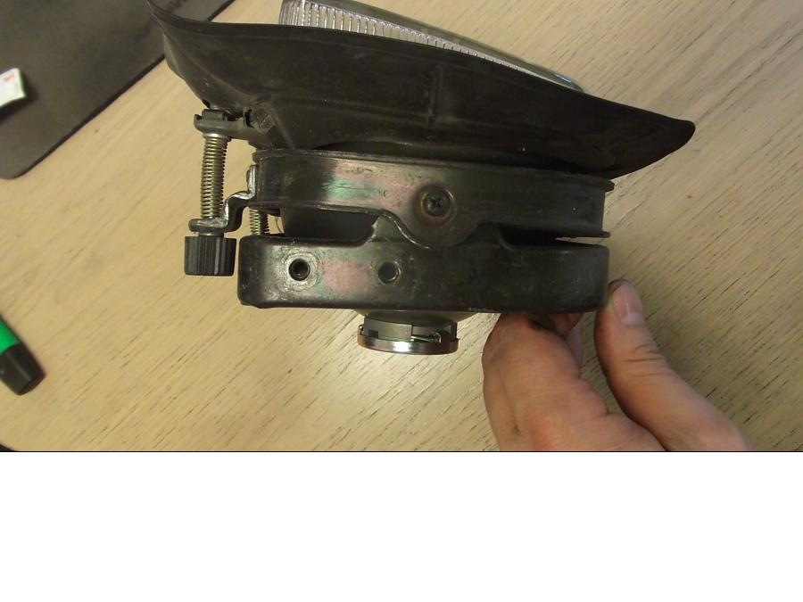 Snett uppifrån på Strålkastare från en Suzuki GSX 750 -1984 motorcykel.