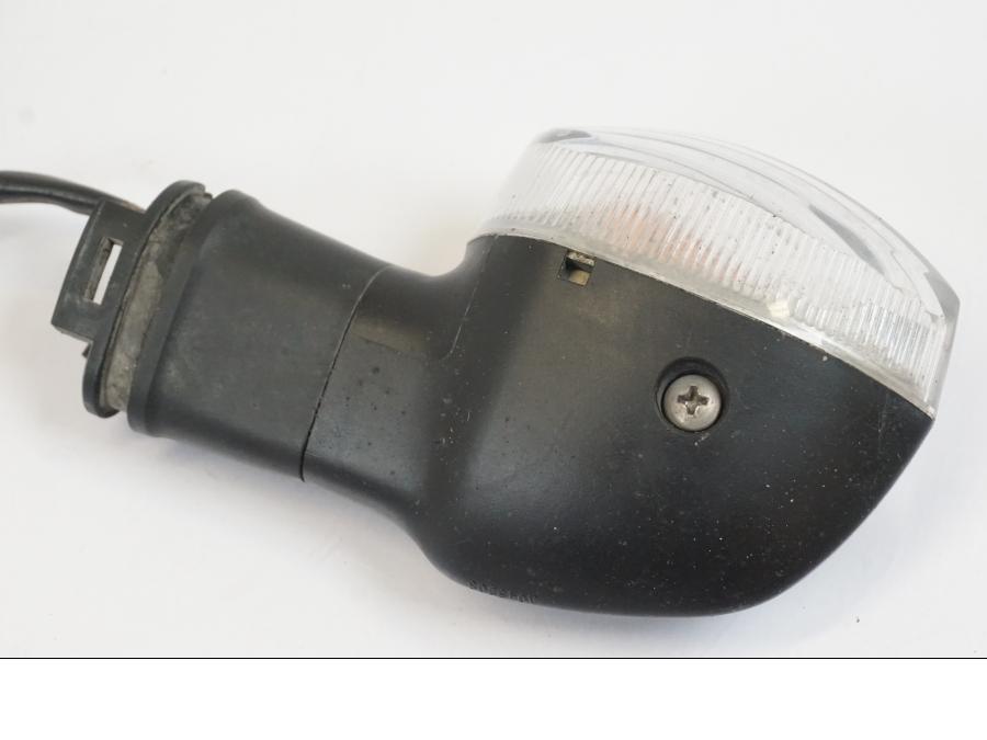 Höger sida på Blinkers från en Yamaha MT-07 -2018 motorcykel.