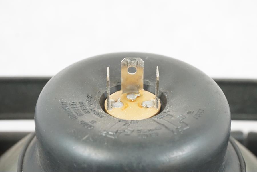 Snett uppifrån på Strålkastarinsats från en Suzuki GSX 550 EF -1985 motorcykel.