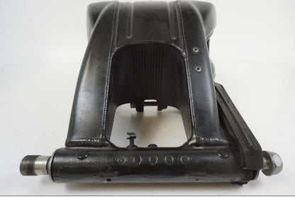 Vänster sida på Sving från en BMW S 1000 R -2019 motorcykel.