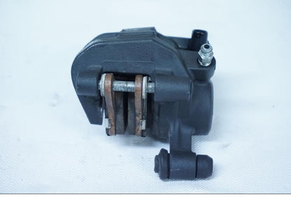 Vänster sida på Bromsok från en Suzuki GSX-R 1000 -2011 motorcykel.