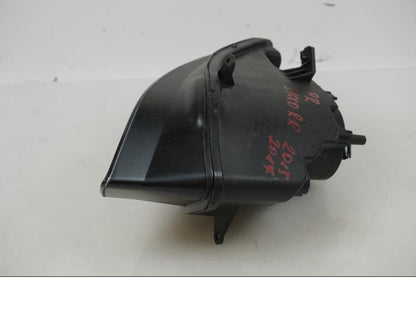 Höger sida på Strålkastare från en BMW S 1000 RR -2015 motorcykel.