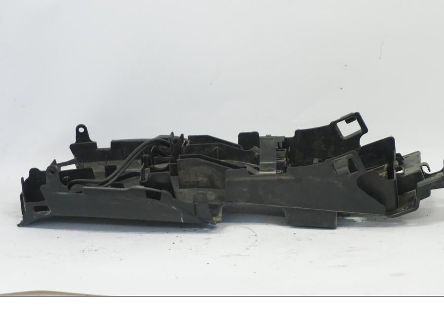 Baksidan på Innerskärm från en Honda CB 500 X -2015 motorcykel.