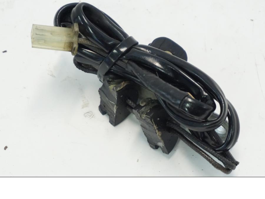 Snett uppifrån på Tändpickup från en Yamaha XV 535 -1995 motorcykel.