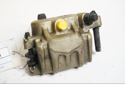 Baksidan på Bromsok från en Yamaha YZF-R 125 -2009 motorcykel.