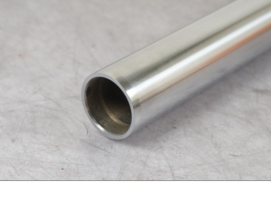 Extrabild1 på Gaffelben från en Universal Honda CB 400 N -1980 motorcykel.