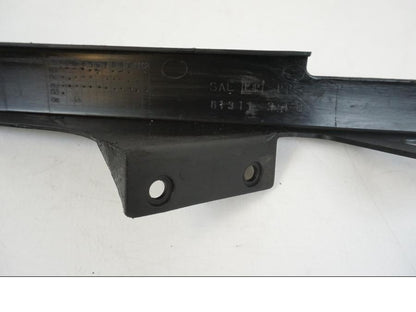 Extrabild1 på Kedjeskydd från en Suzuki GSX-R 1000 -2003 motorcykel.