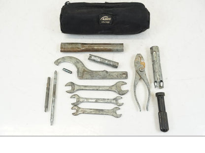 Framsidan på Verktyg från en Yamaha YZF 1000 R1 -2001 motorcykel.