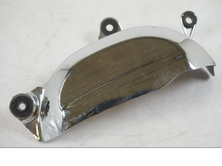 Höger sida på Motorkåpa från en Suzuki VZR 1800 -2009 motorcykel.