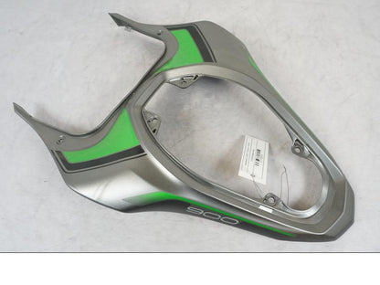 Framsidan på Bakvinge från en Kawasaki Z 900 -2019 motorcykel.