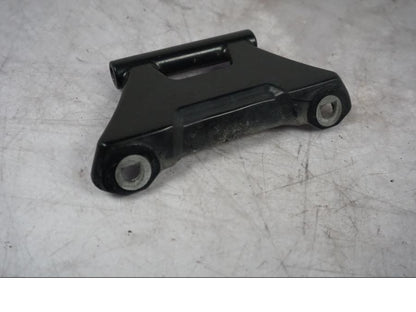 Höger sida på Vindrutefäste från en Triumph Tiger Explorer -2016 motorcykel.