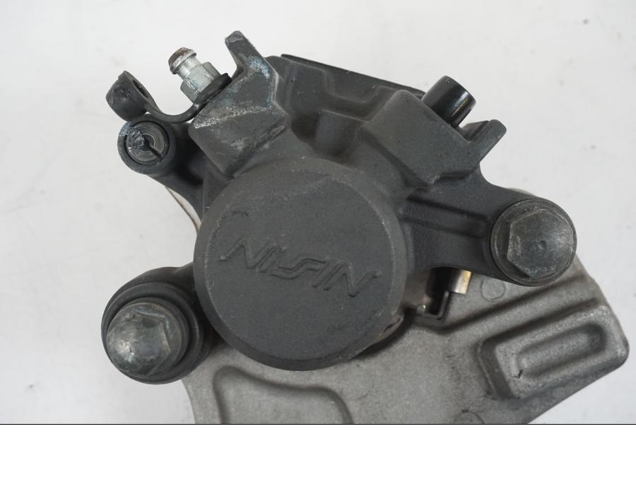 Höger sida på Bromsok från en Yamaha YZF 1000 R1 -2007 motorcykel.