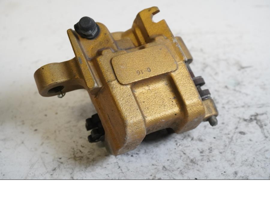 Baksidan på Bromsok från en Honda CBR 900 RR -2002 motorcykel.