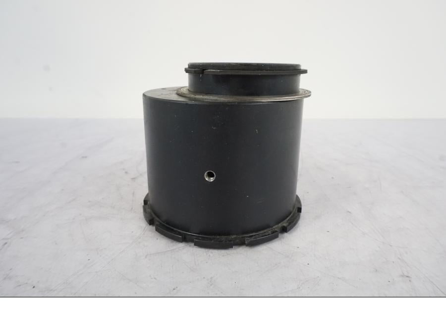 Vänster sida på Hjulhub från en KTM 1290 Super Duke -2019 motorcykel.