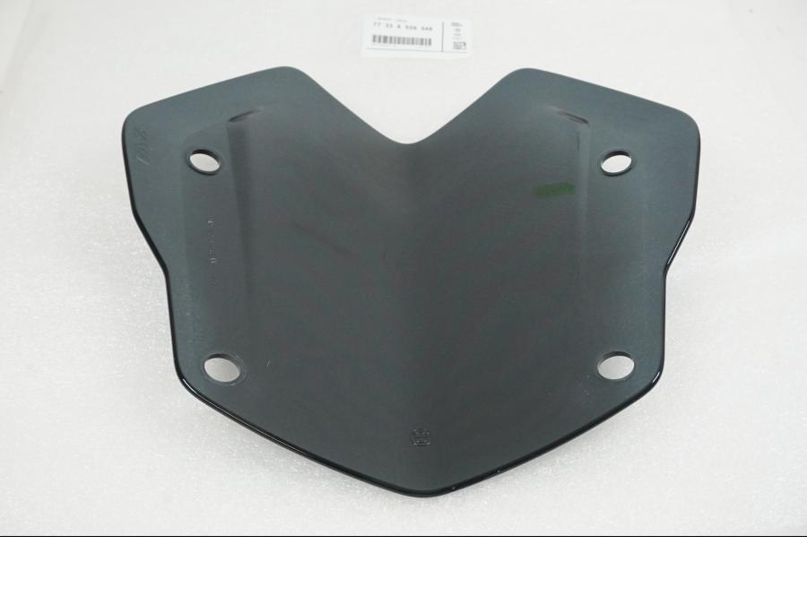 Snett uppifrån på Vindruta från en BMW R 1250 GS -2020 motorcykel.