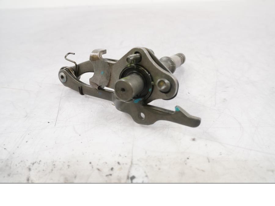 Vänster sida på Växelarm från en Ducati Multistrada 1260 -2020 motorcykel.